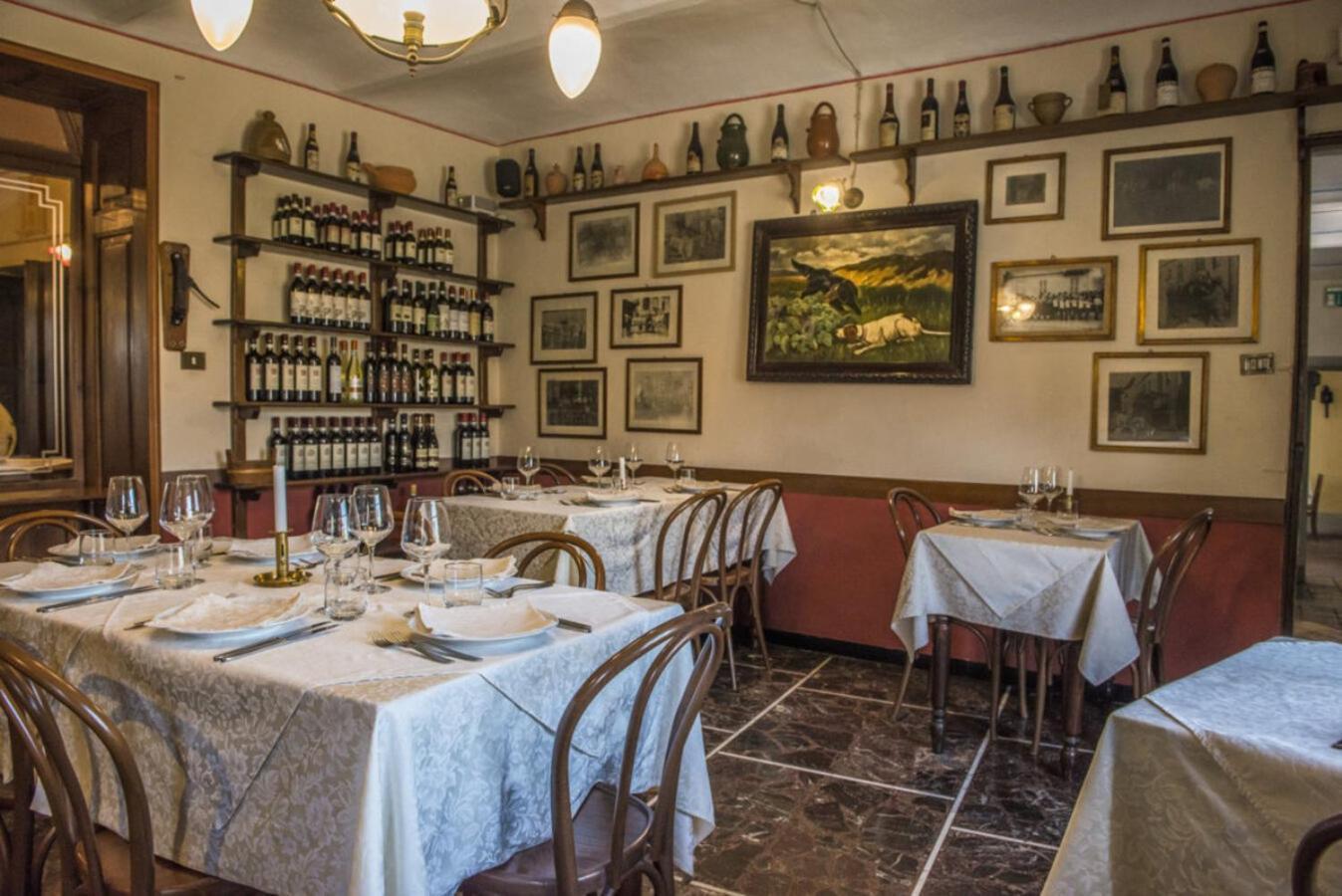 Cisterna dʼAsti Albergo Ristorante Garibaldi מראה חיצוני תמונה