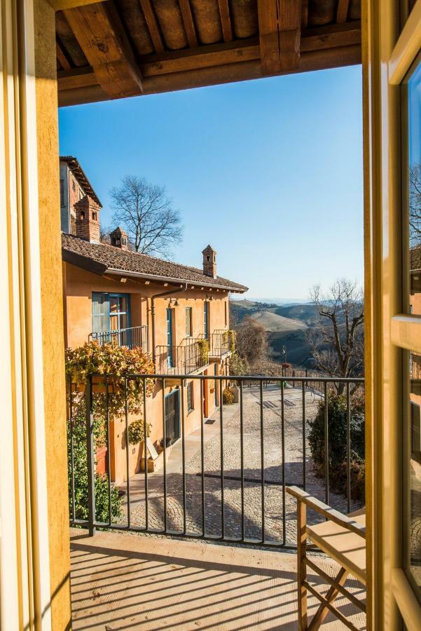 Cisterna dʼAsti Albergo Ristorante Garibaldi מראה חיצוני תמונה