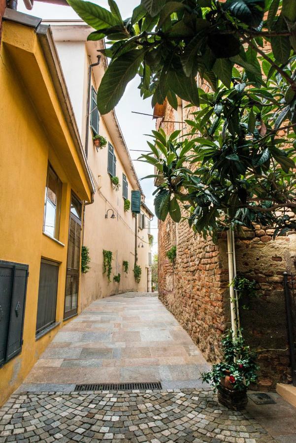 Cisterna dʼAsti Albergo Ristorante Garibaldi מראה חיצוני תמונה