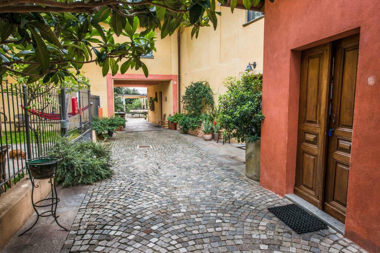 Cisterna dʼAsti Albergo Ristorante Garibaldi מראה חיצוני תמונה